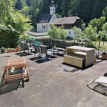 Large Family Near Katschberg Ferienhaus *