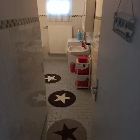 Large Family Siren Holiday home