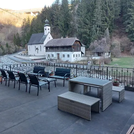 Ferienhaus Large Family Near Katschberg Leoben (Carinthia)