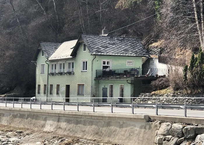 Large Family Near Katschberg بيت للعطل