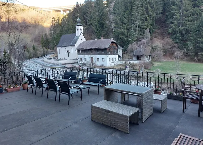 Dom wakacyjny Large Family Near Katschberg Leoben (Carinthia)