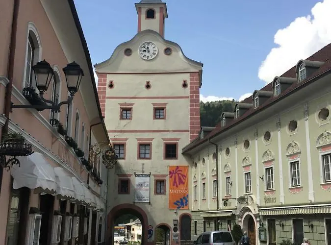 Large Family Near Katschberg